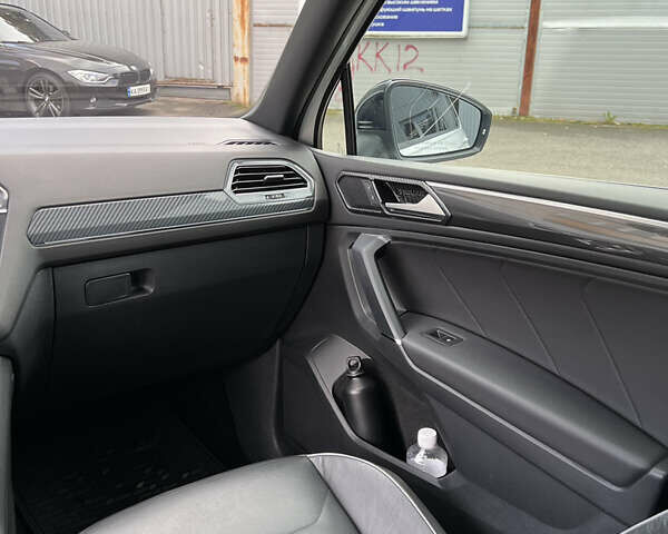 Белый Фольксваген Тигуан, объемом двигателя 1.98 л и пробегом 77 тыс. км за 26550 $, фото 18 на Automoto.ua