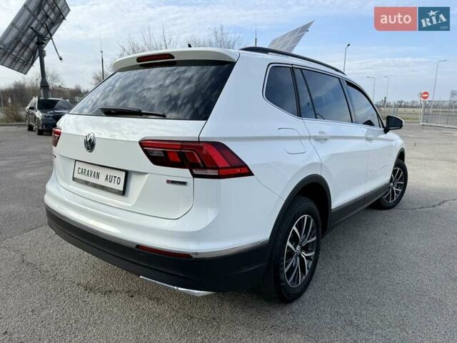 Белый Фольксваген Тигуан, объемом двигателя 1.98 л и пробегом 55 тыс. км за 21800 $, фото 23 на Automoto.ua