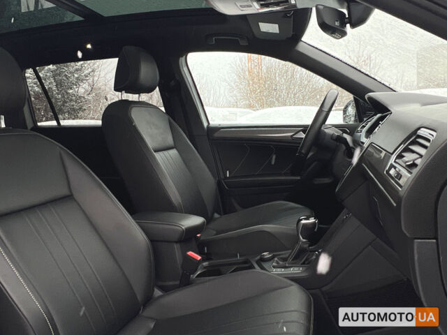 Білий Фольксваген Тігуан, об'ємом двигуна 2 л та пробігом 54 тис. км за 32700 $, фото 11 на Automoto.ua