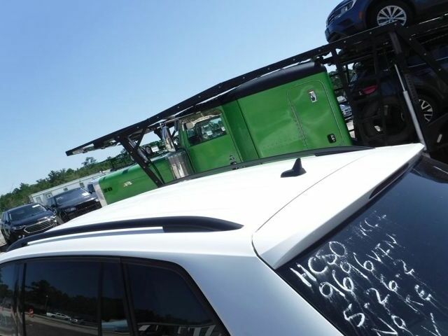 Белый Фольксваген Тигуан, объемом двигателя 2 л и пробегом 73 тыс. км за 13500 $, фото 6 на Automoto.ua