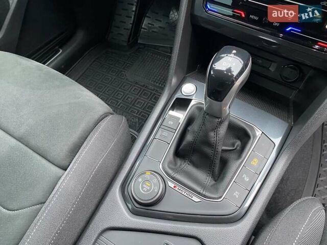 Білий Фольксваген Тігуан, об'ємом двигуна 1.98 л та пробігом 10 тис. км за 35500 $, фото 30 на Automoto.ua