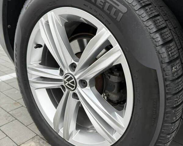 Білий Фольксваген Тігуан, об'ємом двигуна 1.97 л та пробігом 78 тис. км за 36000 $, фото 18 на Automoto.ua