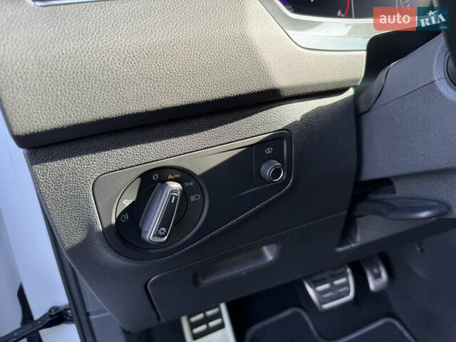 Белый Фольксваген Тигуан, объемом двигателя 1.97 л и пробегом 189 тыс. км за 36500 $, фото 65 на Automoto.ua