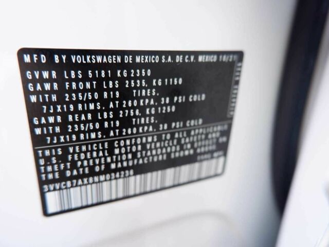 Белый Фольксваген Тигуан, объемом двигателя 2 л и пробегом 17 тыс. км за 16200 $, фото 5 на Automoto.ua