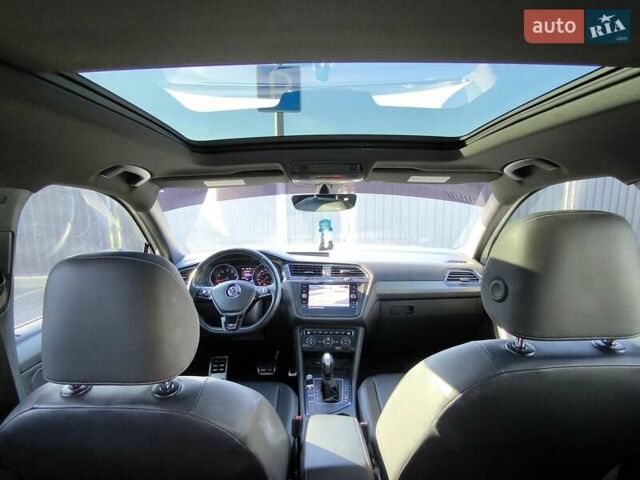 Білий Фольксваген Тігуан, об'ємом двигуна 2 л та пробігом 123 тис. км за 27500 $, фото 75 на Automoto.ua