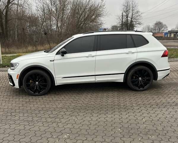 Білий Фольксваген Тігуан, об'ємом двигуна 1.98 л та пробігом 113 тис. км за 25500 $, фото 25 на Automoto.ua