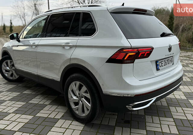 Білий Фольксваген Тігуан, об'ємом двигуна 2 л та пробігом 191 тис. км за 29200 $, фото 4 на Automoto.ua