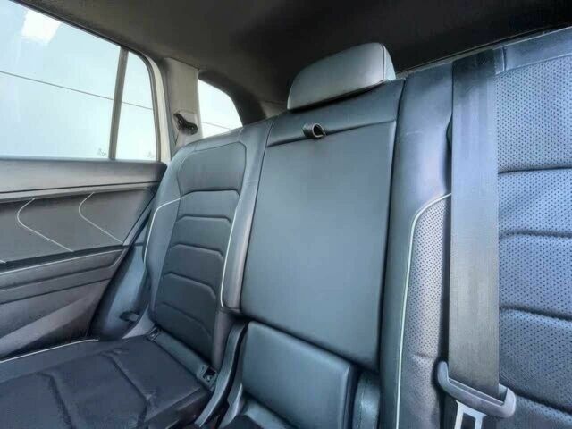 Білий Фольксваген Тігуан, об'ємом двигуна 2 л та пробігом 20 тис. км за 12000 $, фото 14 на Automoto.ua