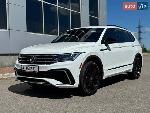 Белый Фольксваген Тигуан, объемом двигателя 1.98 л и пробегом 20 тыс. км за 29700 $, фото 3 на Automoto.ua