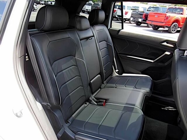 Белый Фольксваген Тигуан, объемом двигателя 2 л и пробегом 14 тыс. км за 17900 $, фото 13 на Automoto.ua