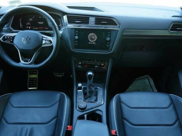 Белый Фольксваген Тигуан, объемом двигателя 2 л и пробегом 21 тыс. км за 21200 $, фото 10 на Automoto.ua