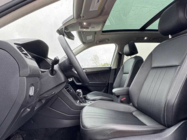 Белый Фольксваген Тигуан, объемом двигателя 2 л и пробегом 15 тыс. км за 9000 $, фото 8 на Automoto.ua