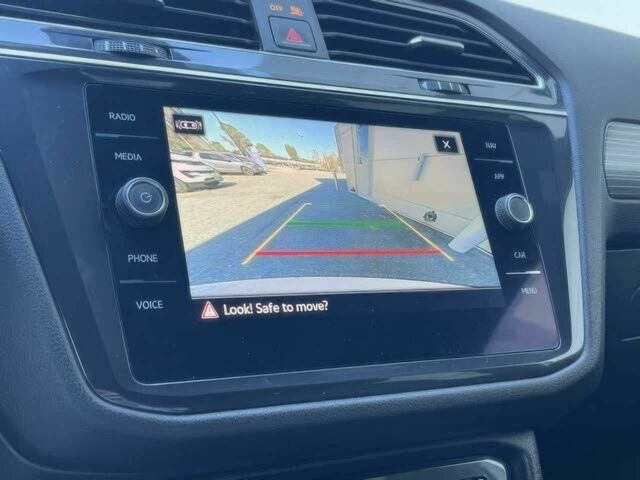 Білий Фольксваген Тігуан, об'ємом двигуна 2 л та пробігом 20 тис. км за 12000 $, фото 9 на Automoto.ua