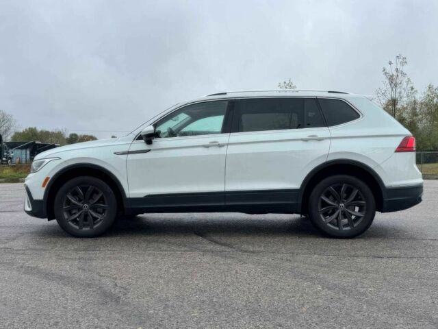 Белый Фольксваген Тигуан, объемом двигателя 2 л и пробегом 15 тыс. км за 9000 $, фото 4 на Automoto.ua