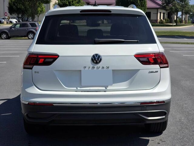 Белый Фольксваген Тигуан, объемом двигателя 2 л и пробегом 25 тыс. км за 17300 $, фото 4 на Automoto.ua