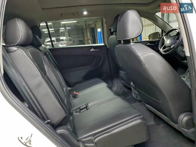 Белый Фольксваген Тигуан, объемом двигателя 1.98 л и пробегом 99 тыс. км за 7500 $, фото 10 на Automoto.ua