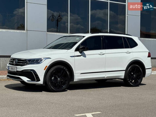 Белый Фольксваген Тигуан, объемом двигателя 1.98 л и пробегом 20 тыс. км за 29700 $, фото 4 на Automoto.ua