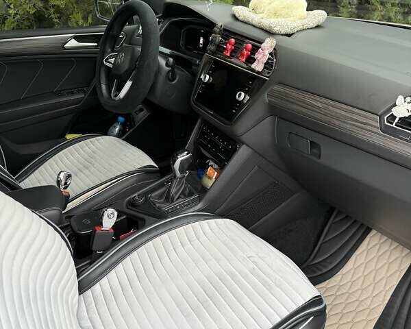 Білий Фольксваген Тігуан, об'ємом двигуна 1.98 л та пробігом 30 тис. км за 39500 $, фото 9 на Automoto.ua