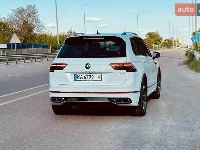 Белый Фольксваген Тигуан, объемом двигателя 1.98 л и пробегом 41 тыс. км за 42000 $, фото 1 на Automoto.ua