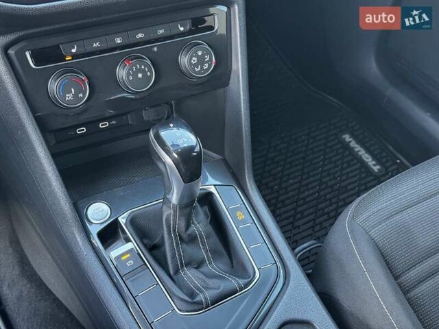 Белый Фольксваген Тигуан, объемом двигателя 1.98 л и пробегом 105 тыс. км за 21750 $, фото 31 на Automoto.ua