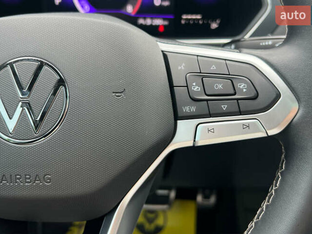 Білий Фольксваген Тігуан, об'ємом двигуна 2 л та пробігом 30 тис. км за 31500 $, фото 13 на Automoto.ua