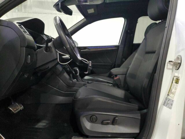 Білий Фольксваген Тігуан, об'ємом двигуна 2 л та пробігом 58 тис. км за 9000 $, фото 6 на Automoto.ua