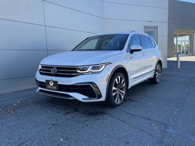 Белый Фольксваген Тигуан, объемом двигателя 2 л и пробегом 18 тыс. км за 7800 $, фото 2 на Automoto.ua