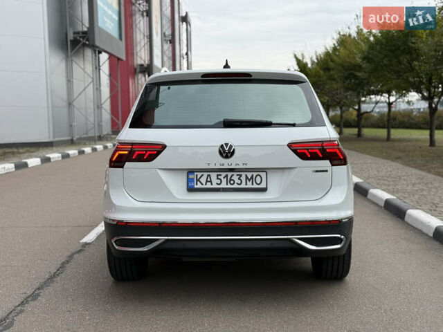 Фольксваген Тигуан 2022 в Киеве на Automoto.ua Белый Фольксваген Тигуан, объемом двигателя 2 л и пробегом 32 тыс. км за 35500 $, фото 9 на Automoto.ua