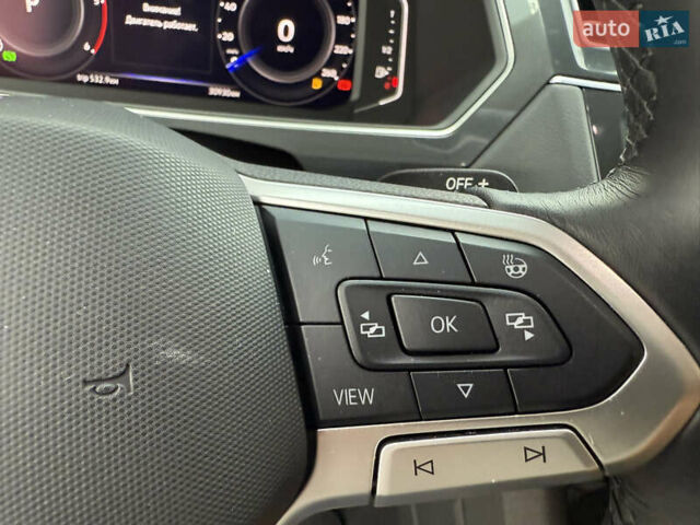 Білий Фольксваген Тігуан, об'ємом двигуна 2 л та пробігом 32 тис. км за 35500 $, фото 33 на Automoto.ua