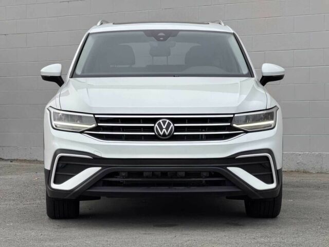 Білий Фольксваген Тігуан, об'ємом двигуна 2 л та пробігом 25 тис. км за 7800 $, фото 1 на Automoto.ua