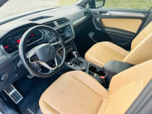 Белый Фольксваген Тигуан, объемом двигателя 2 л и пробегом 12 тыс. км за 16400 $, фото 9 на Automoto.ua