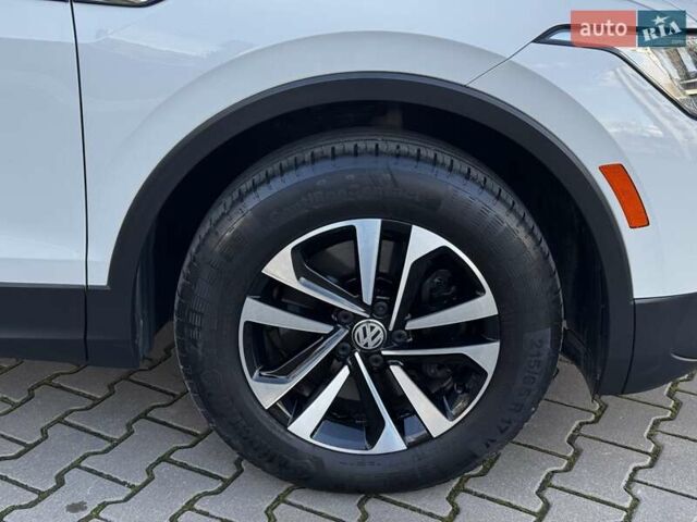 Белый Фольксваген Тигуан, объемом двигателя 1.98 л и пробегом 105 тыс. км за 21750 $, фото 19 на Automoto.ua