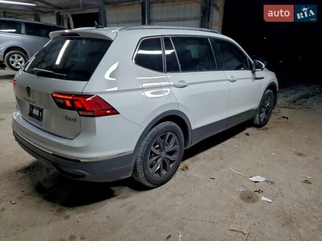 Белый Фольксваген Тигуан, объемом двигателя 1.98 л и пробегом 99 тыс. км за 7500 $, фото 2 на Automoto.ua
