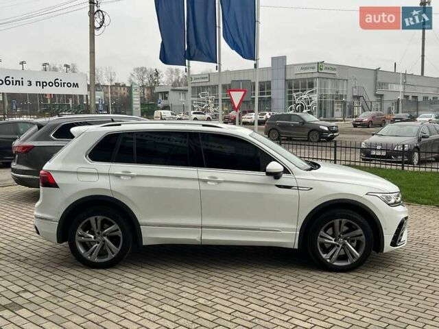Білий Фольксваген Тігуан, об'ємом двигуна 1.98 л та пробігом 48 тис. км за 39000 $, фото 5 на Automoto.ua
