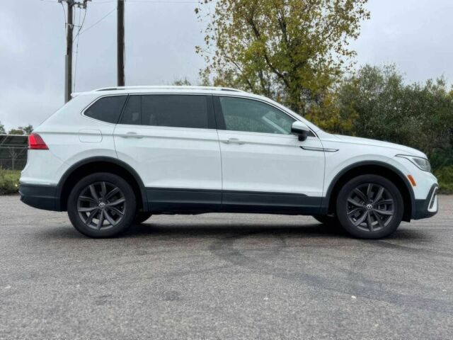 Белый Фольксваген Тигуан, объемом двигателя 2 л и пробегом 15 тыс. км за 9000 $, фото 3 на Automoto.ua