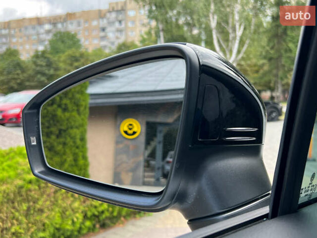 Білий Фольксваген Тігуан, об'ємом двигуна 2 л та пробігом 30 тис. км за 31500 $, фото 23 на Automoto.ua