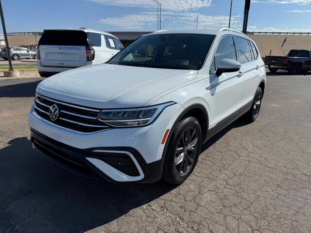 Белый Фольксваген Тигуан, объемом двигателя 2 л и пробегом 12 тыс. км за 15000 $, фото 2 на Automoto.ua