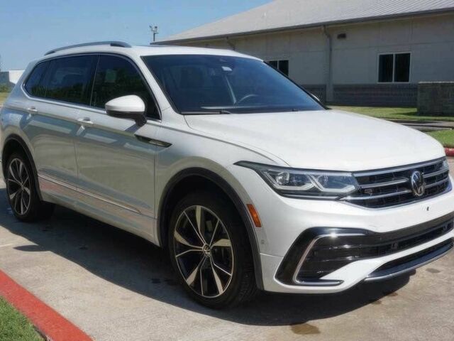 Белый Фольксваген Тигуан, объемом двигателя 2 л и пробегом 29 тыс. км за 14600 $, фото 2 на Automoto.ua