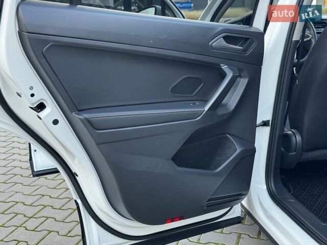 Белый Фольксваген Тигуан, объемом двигателя 1.98 л и пробегом 105 тыс. км за 21750 $, фото 30 на Automoto.ua