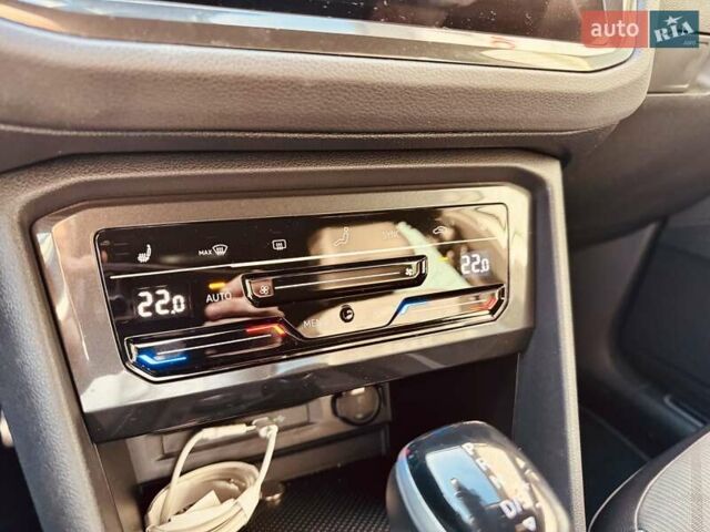 Белый Фольксваген Тигуан, объемом двигателя 1.98 л и пробегом 41 тыс. км за 42000 $, фото 16 на Automoto.ua