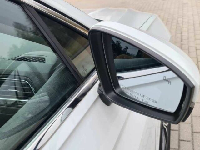 Білий Фольксваген Тігуан, об'ємом двигуна 2 л та пробігом 75 тис. км за 12400 $, фото 19 на Automoto.ua