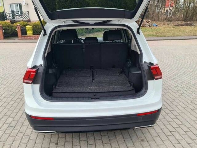 Білий Фольксваген Тігуан, об'ємом двигуна 2 л та пробігом 75 тис. км за 12400 $, фото 8 на Automoto.ua