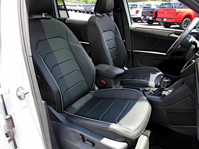 Белый Фольксваген Тигуан, объемом двигателя 2 л и пробегом 14 тыс. км за 17900 $, фото 12 на Automoto.ua