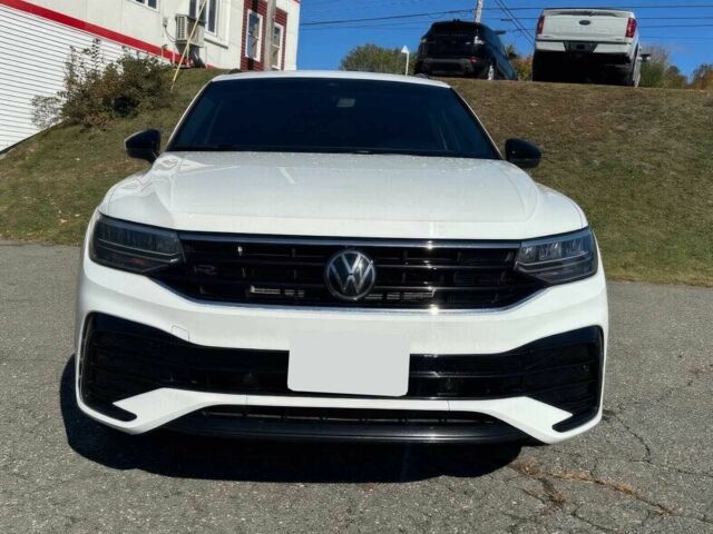 Белый Фольксваген Тигуан, объемом двигателя 2 л и пробегом 22 тыс. км за 15000 $, фото 1 на Automoto.ua