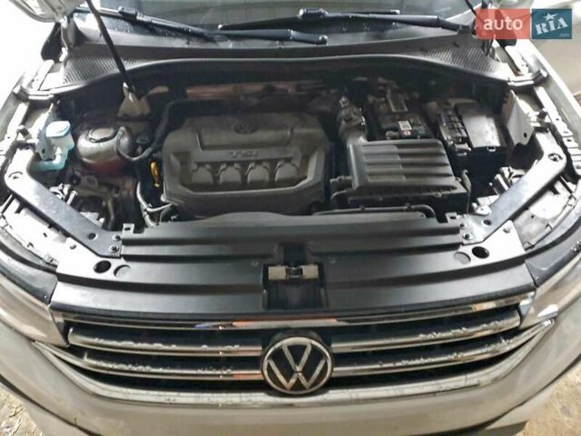 Белый Фольксваген Тигуан, объемом двигателя 1.98 л и пробегом 99 тыс. км за 7500 $, фото 11 на Automoto.ua