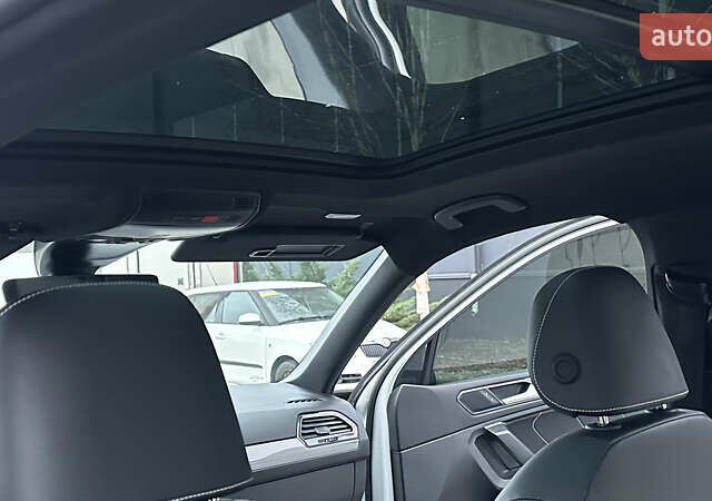 Білий Фольксваген Тігуан, об'ємом двигуна 1.98 л та пробігом 43 тис. км за 27800 $, фото 28 на Automoto.ua