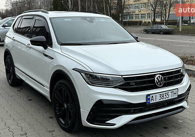 Білий Фольксваген Тігуан, об'ємом двигуна 1.98 л та пробігом 43 тис. км за 27800 $, фото 10 на Automoto.ua