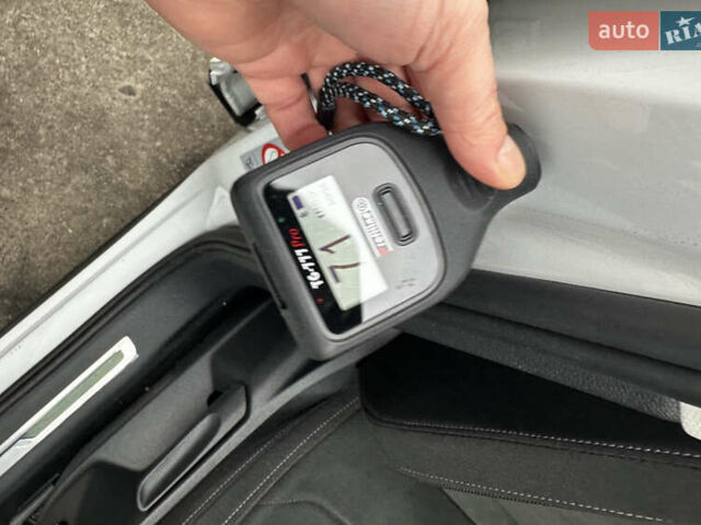 Белый Фольксваген Тигуан, объемом двигателя 1.98 л и пробегом 12 тыс. км за 39000 $, фото 58 на Automoto.ua