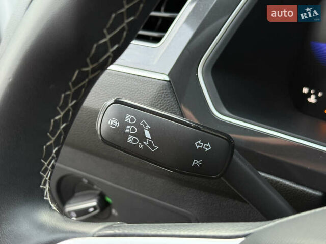 Белый Фольксваген Тигуан, объемом двигателя 1.98 л и пробегом 48 тыс. км за 26999 $, фото 25 на Automoto.ua