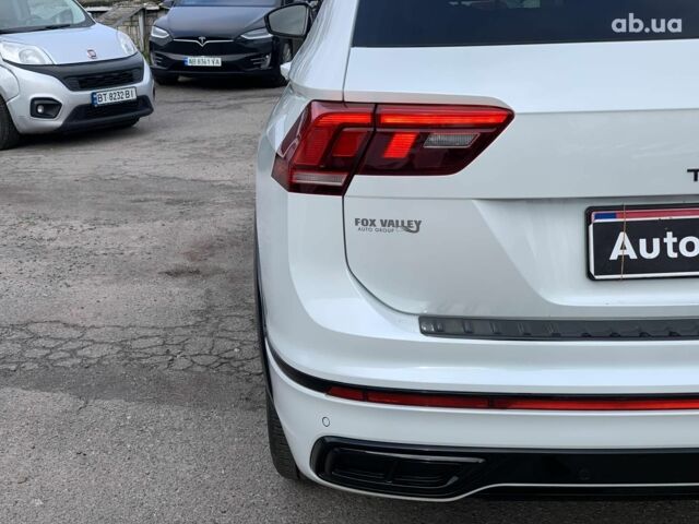 Белый Фольксваген Тигуан, объемом двигателя 2 л и пробегом 45 тыс. км за 28290 $, фото 12 на Automoto.ua